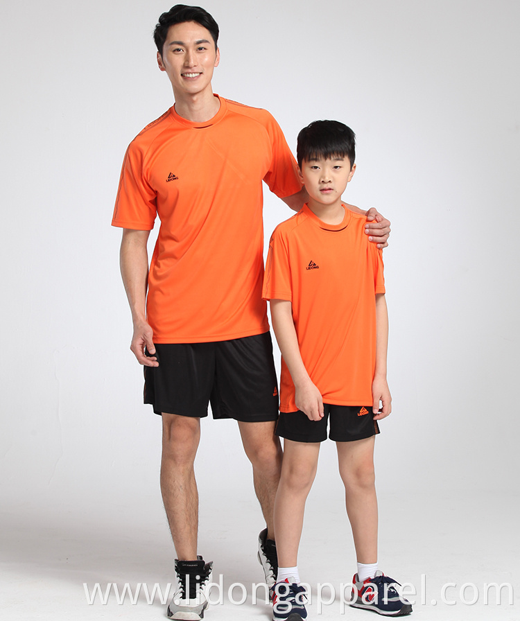 Wholesale cheap blank soccer uniforms for teams Customize your own log